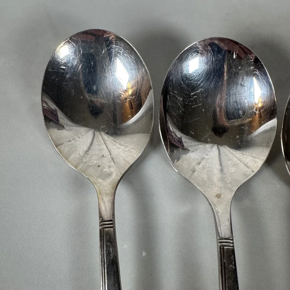 Set of 4 Oneida Nobility Plate Silver‎ Plated Round Soup Spoons Caprice Lot 1